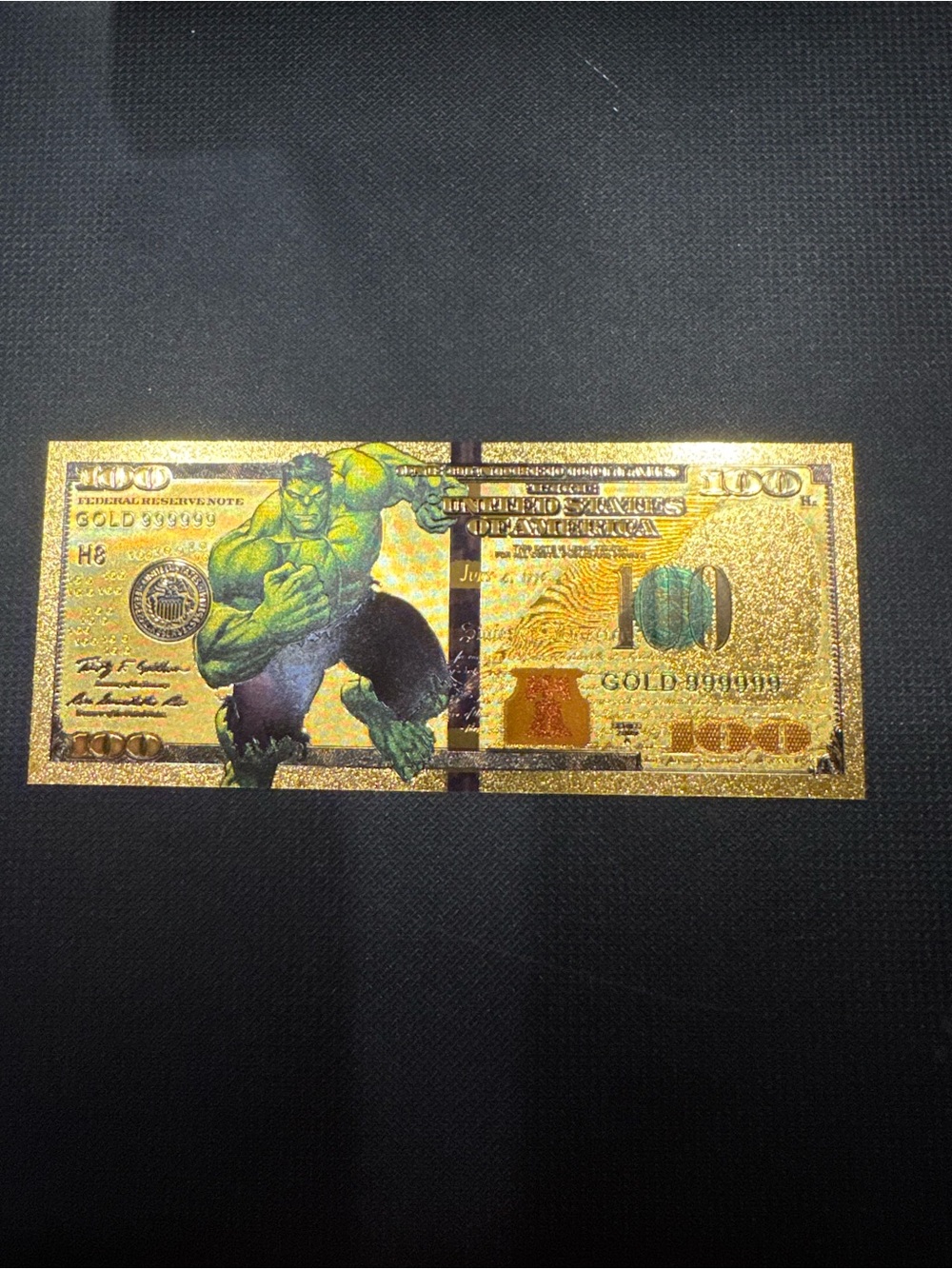 Marvel’s Hulk Holographic Gold Collector Note
